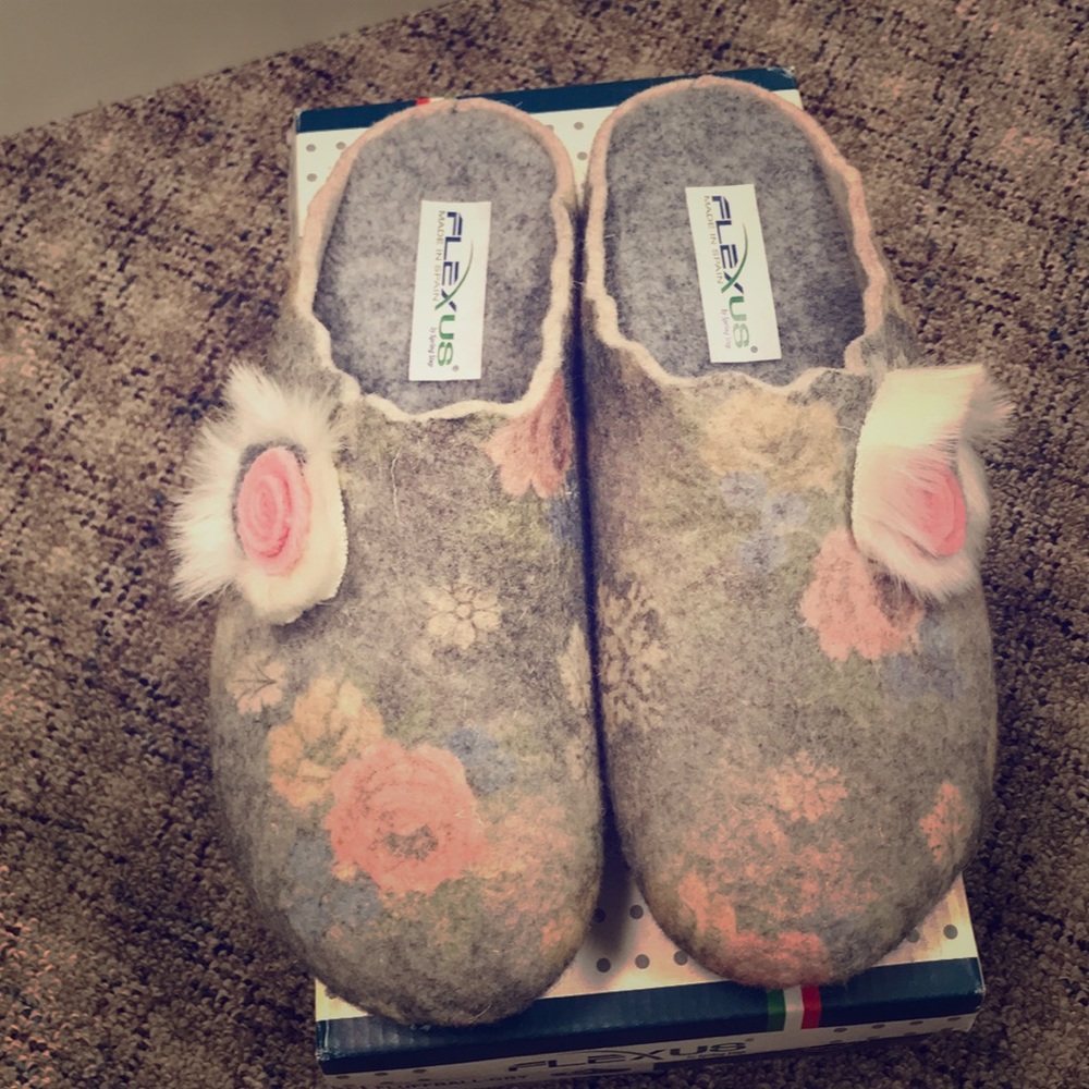 Spring Step Flexus Slippers